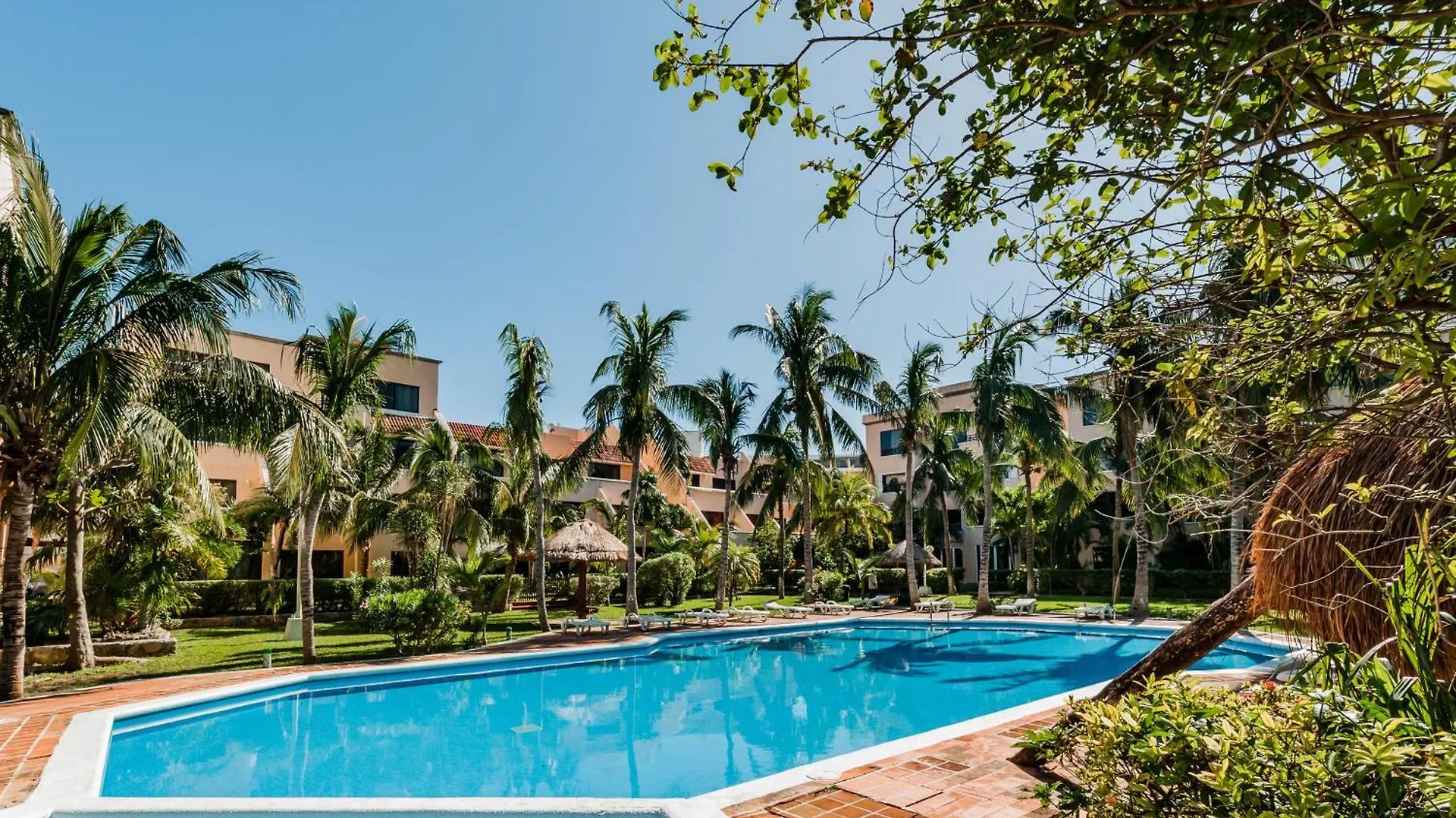 Laguna Beach Apartman Cancún 0*,