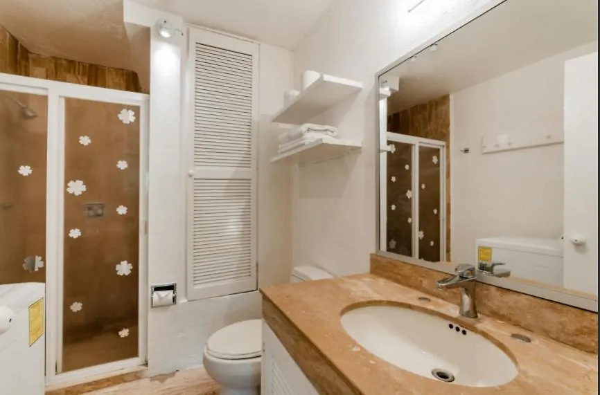 Laguna Beach Apartment Cancun Mexico