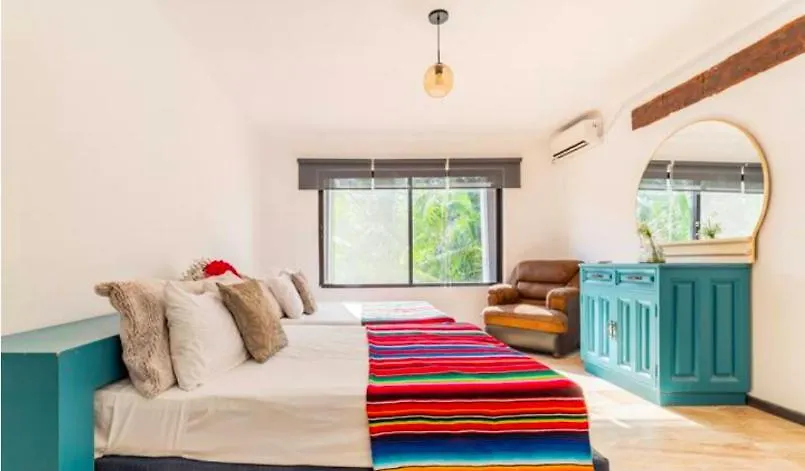 Laguna Beach Apartment Cancun