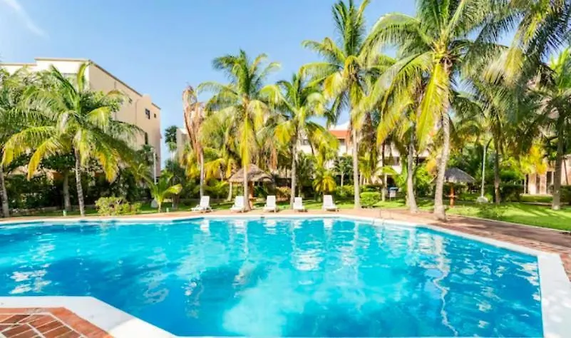 Laguna Beach Apartment Cancun Mexico