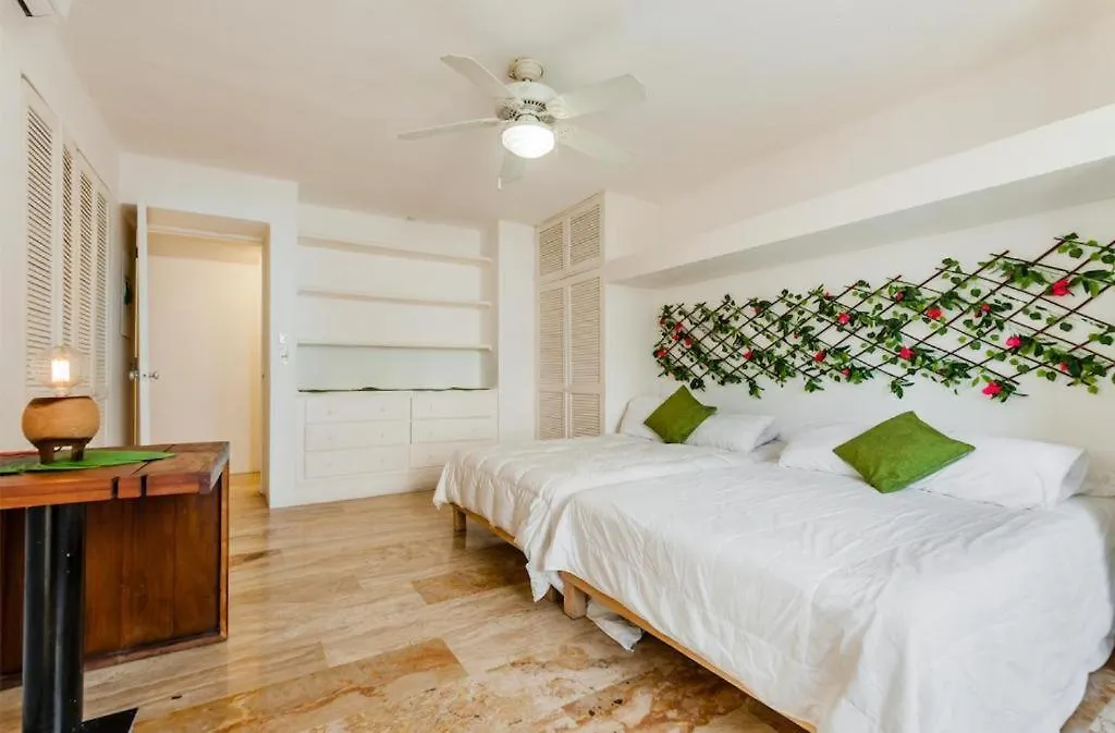 Laguna Beach Apartment Cancun Mexico