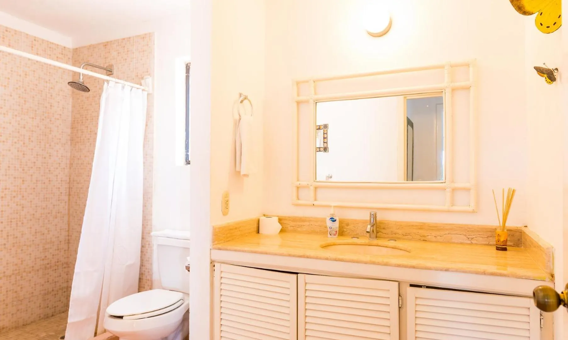 Laguna Beach Apartment Cancun